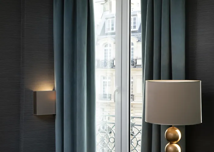 Plaza étoile Parigi