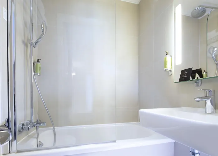 Plaza étoile Hotel Parigi