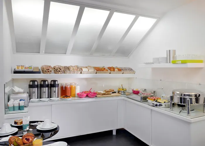 Plaza étoile 3* Parigi