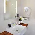 Plaza Etoile Hotel 3*