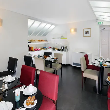 Plaza Etoile פריז