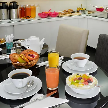 Plaza Etoile 3* Paris