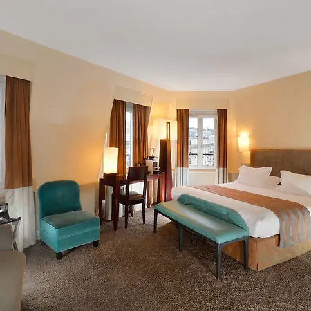 Plaza Etoile 3* 파리