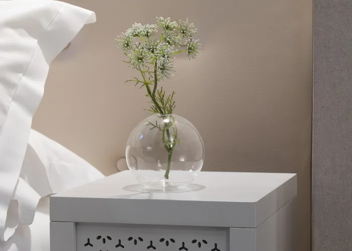 Отель Plaza Etoile