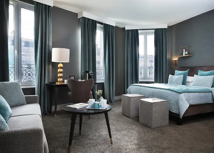 Отель Plaza Etoile