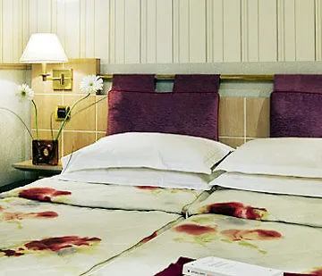 Hotel Plaza Etoile Paryż