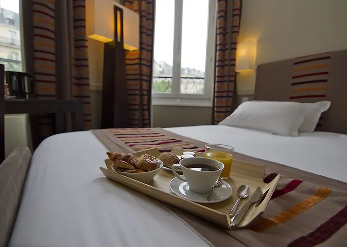 Plaza Etoile Hotel