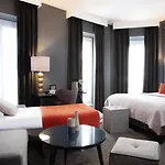 Plaza Etoile Szálloda 3*