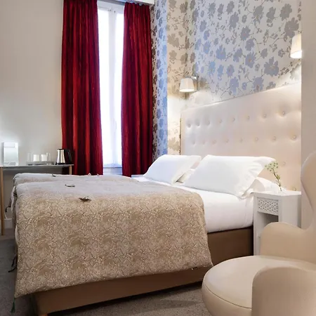 Plaza Etoile Hotel Paris
